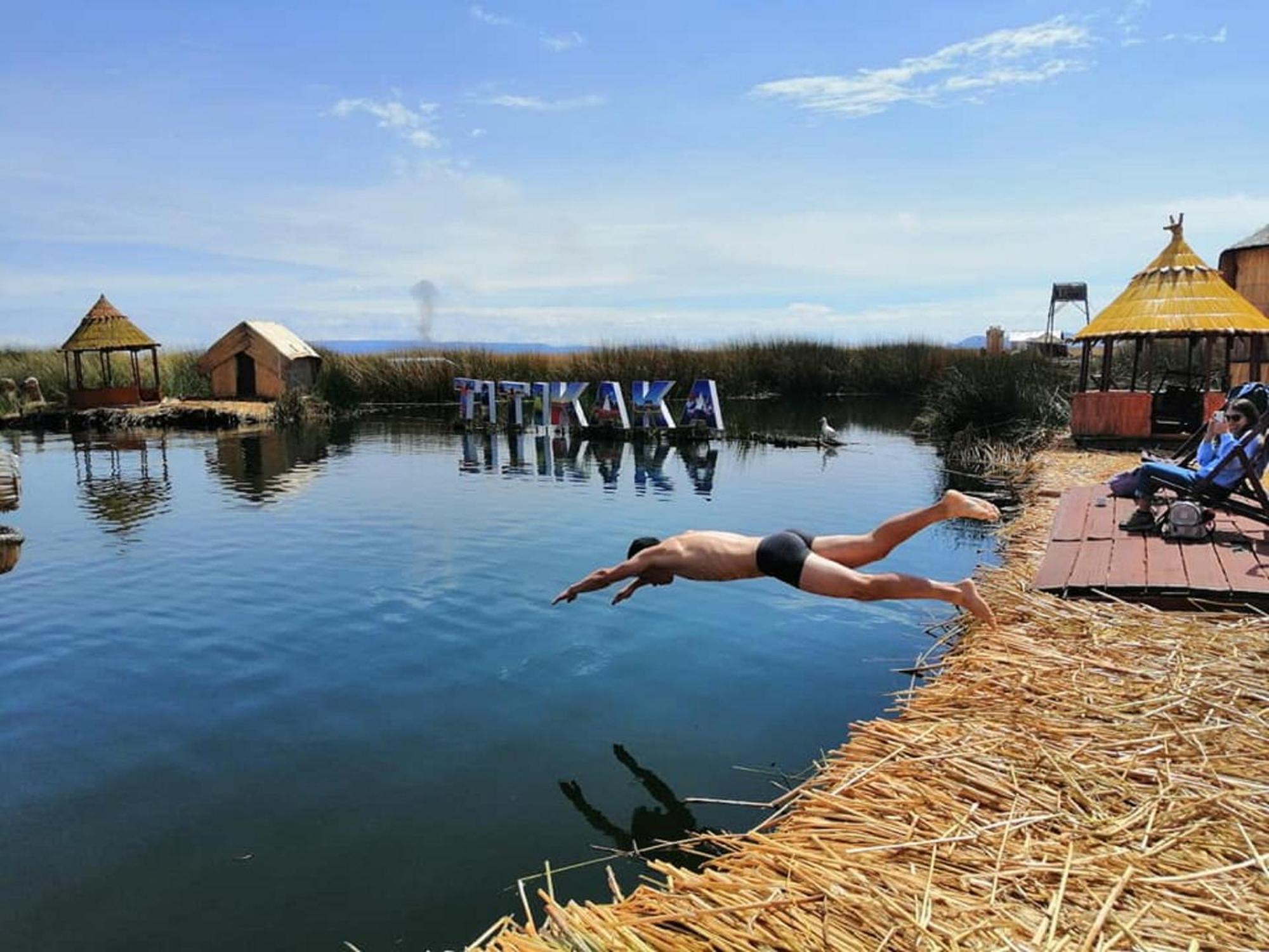 Uros Aruma-Uro On Uros Floating Islands Hotell Puno Exteriör bild