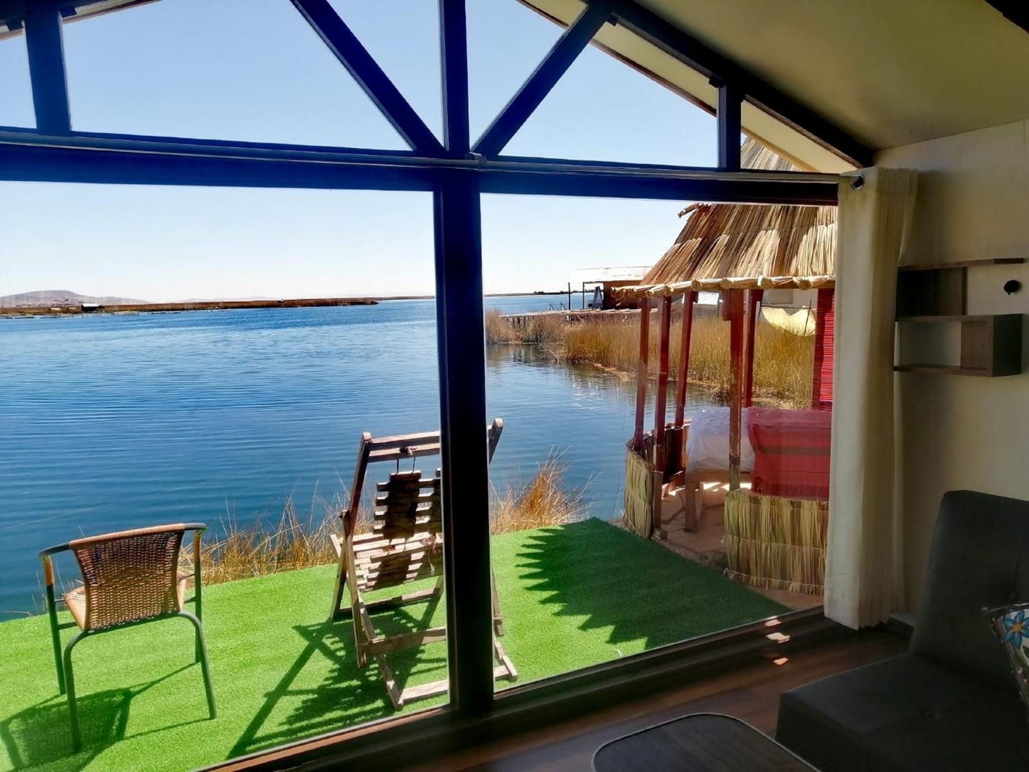 Uros Aruma-Uro On Uros Floating Islands Hotell Puno Exteriör bild
